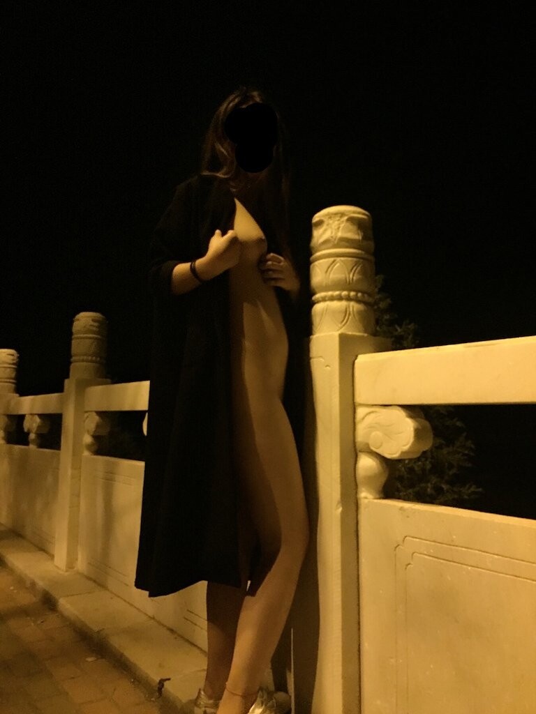 胸看這挺大呢[10P]