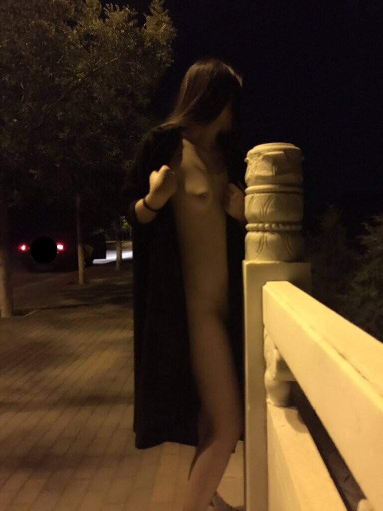 胸看這挺大呢[10P]