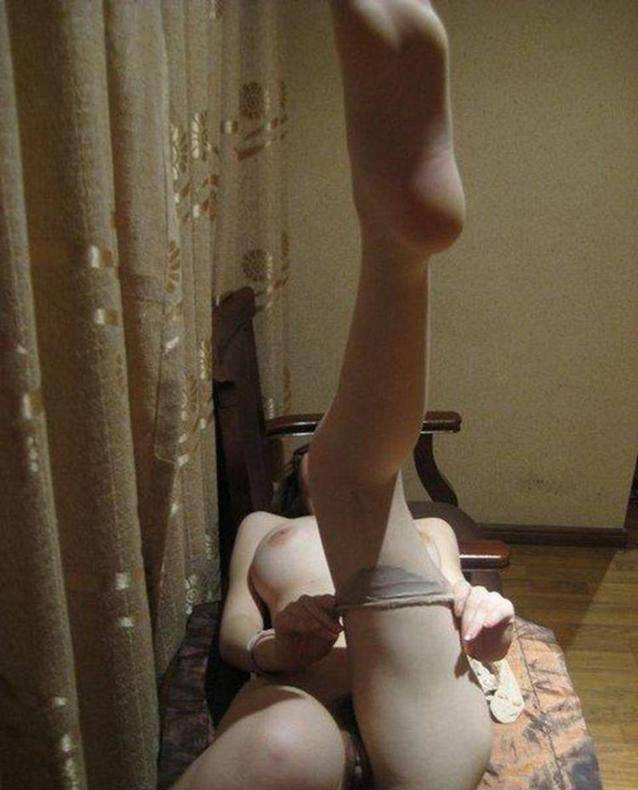 豐滿白嫩的少婦 [14P]