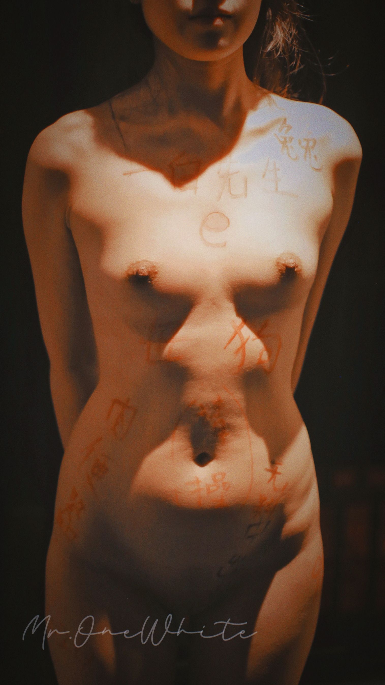 [原创][一白先生 原创SM调教]兔兔の女教師玩具化計畫慢慢喪失人格的母狗開發第一季 [17P 身体手写认证] ]