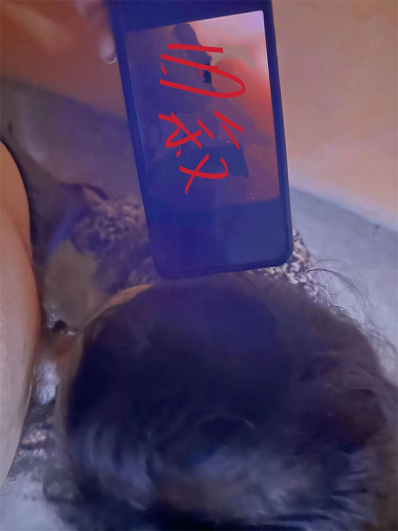 [旧叙原创]小母狗地下車庫露出口交後入嫩逼翹臀你喜歡的身材是這樣的嗎手寫驗證 [10P]