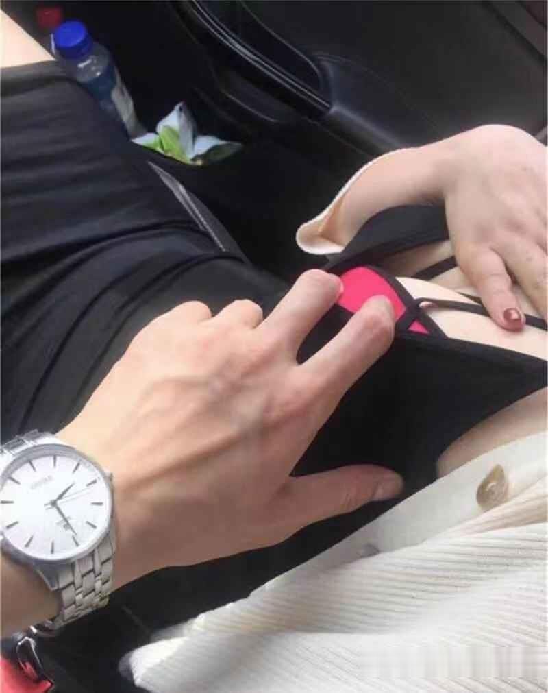 外面拍攝幾張[18P]