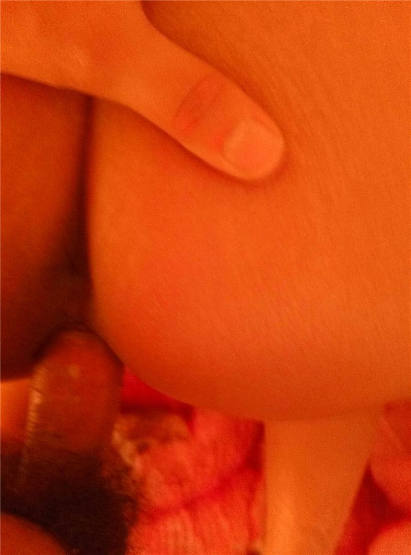 猛烈的撞擊小雪的逼[10P]