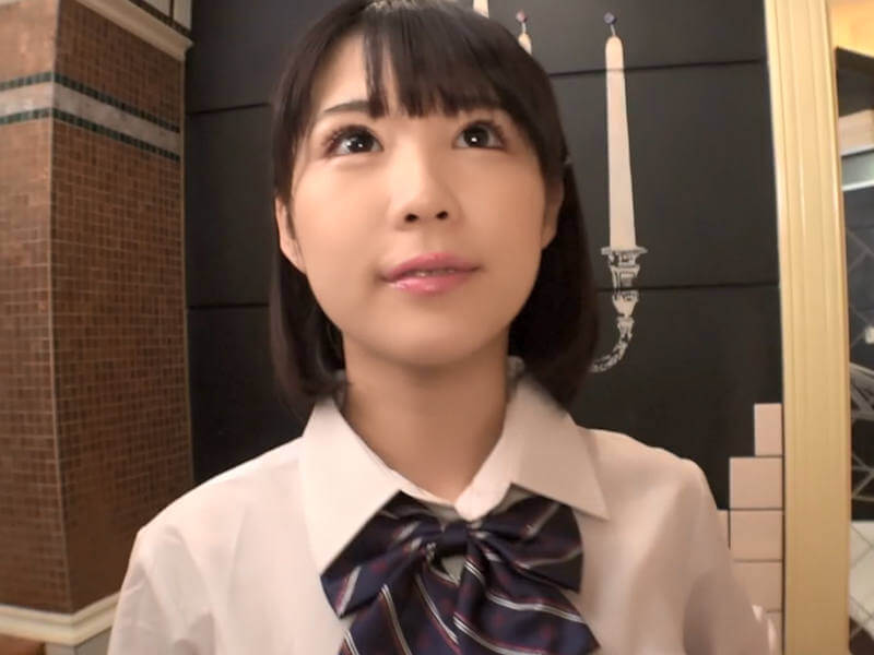 ロリ巨乳のパパ活美少女にヤリ逃げするAV