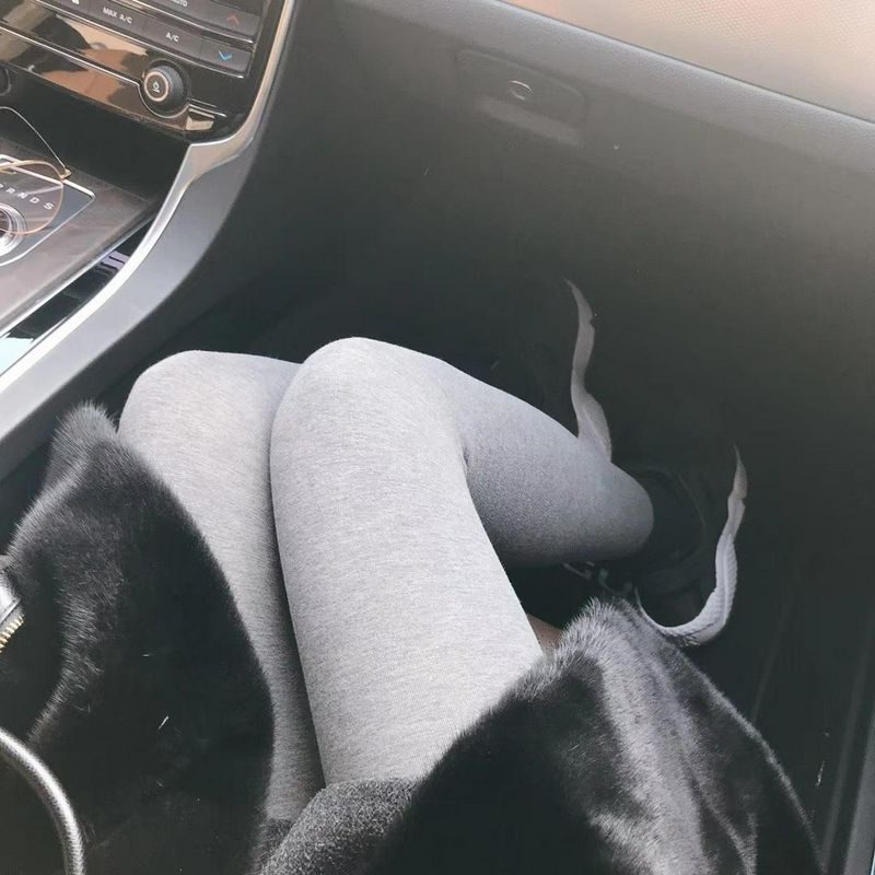 欲求不滿的良家婦女 [19P]