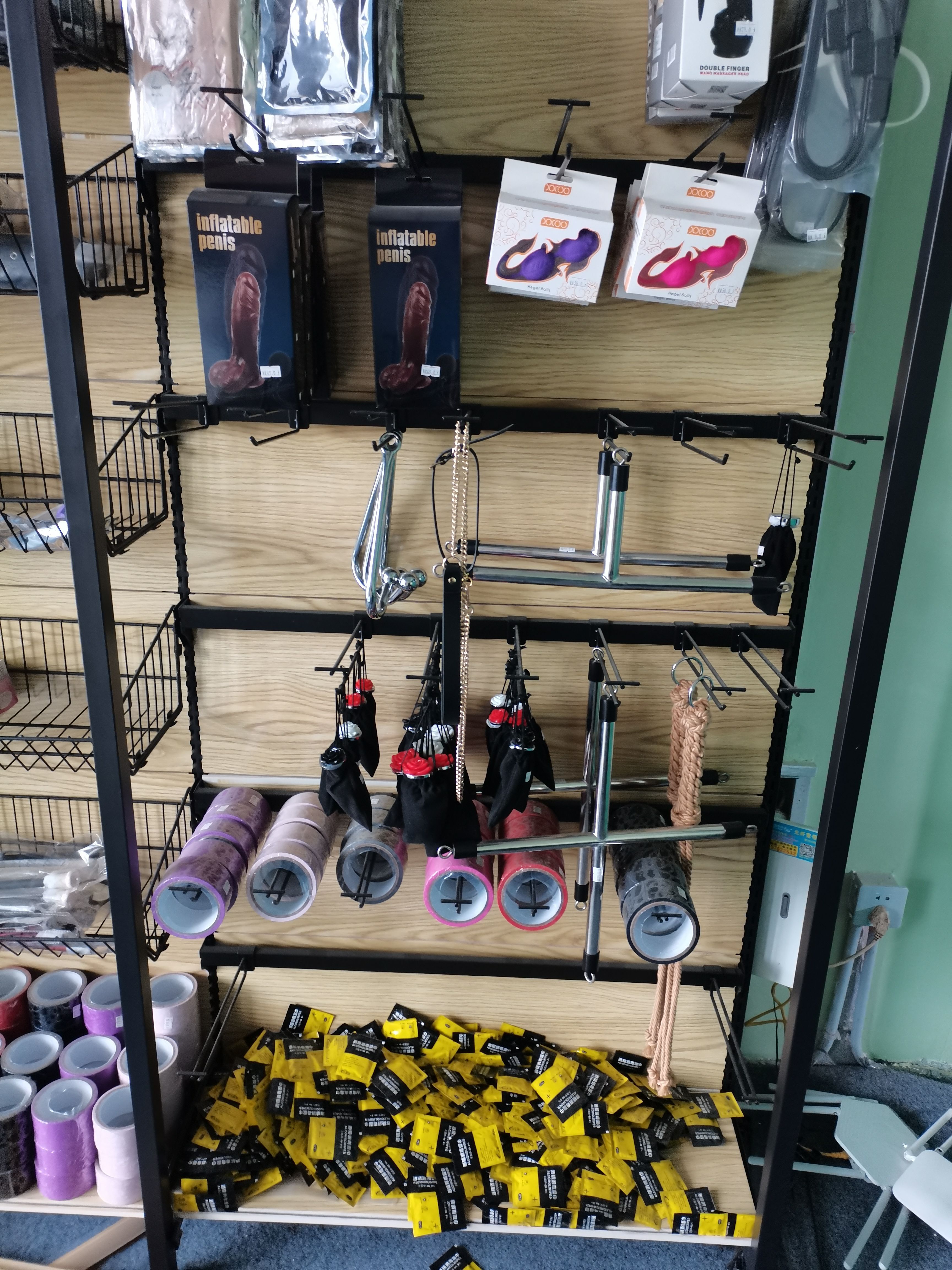 多P爆玩淫賤小母狗之口爆吞精，內射，肛交三通！[34P]