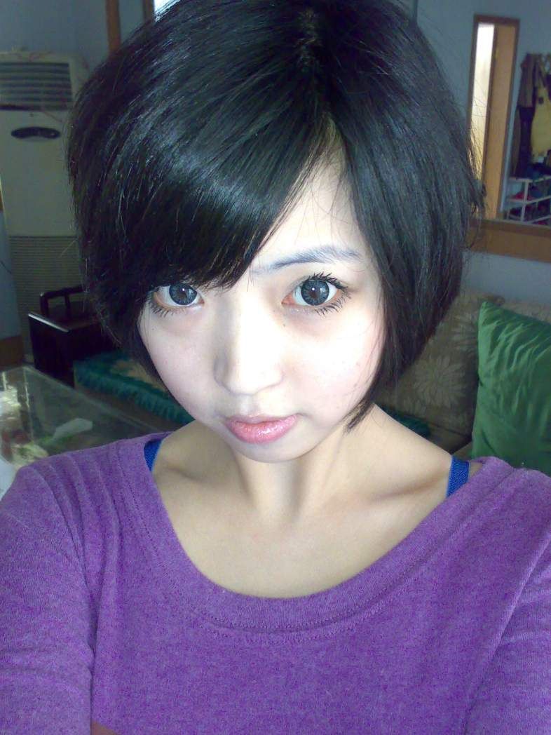 露臉的98年小女孩，她那美妙的身材是我逝去的青春啊[26P]