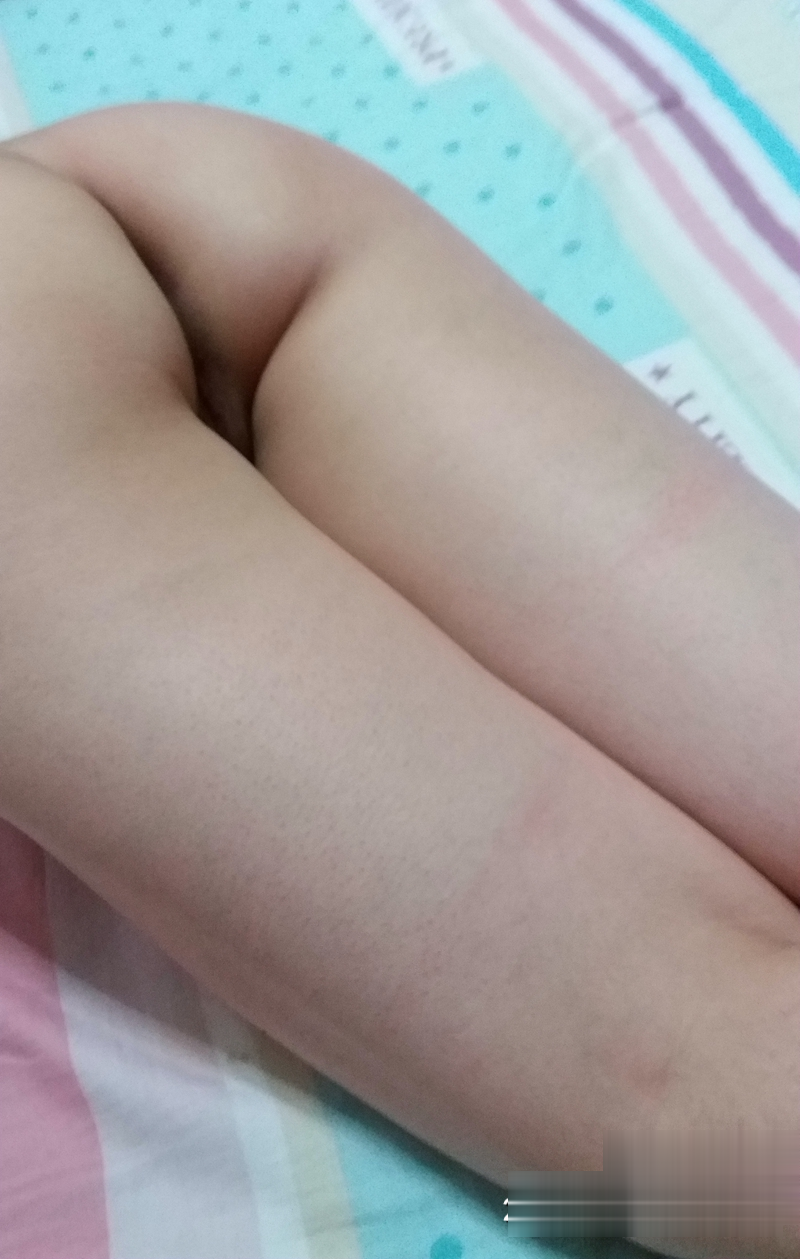 黑絲掰開內射[13P]