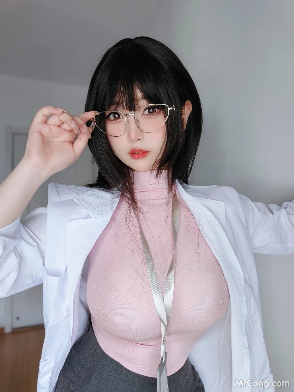 Coser@女主K: 保健医师
