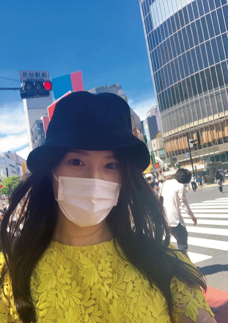 [吉高寧々] 暗黑女神生活私照 白嫩美體大膽露出