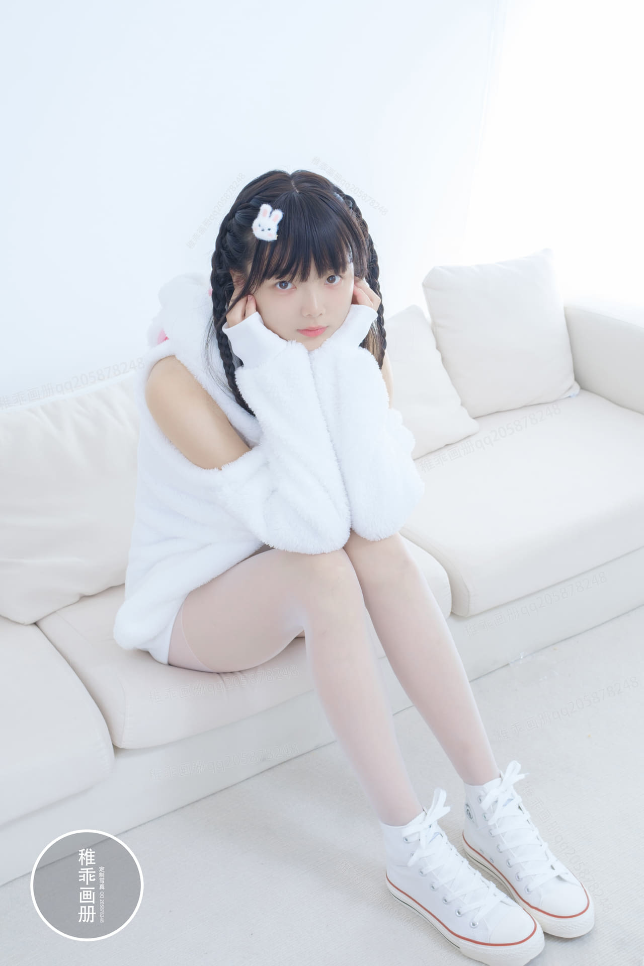 稚嫩乖畫冊赤西夜夜白絲超短裙雙馬尾