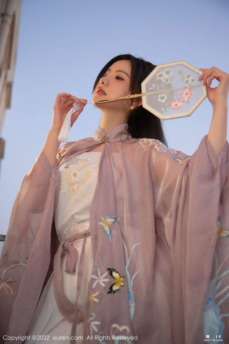 [XiuRen秀人網]  極品國模的拍攝古風一系列刺激寫真 - 阿朱