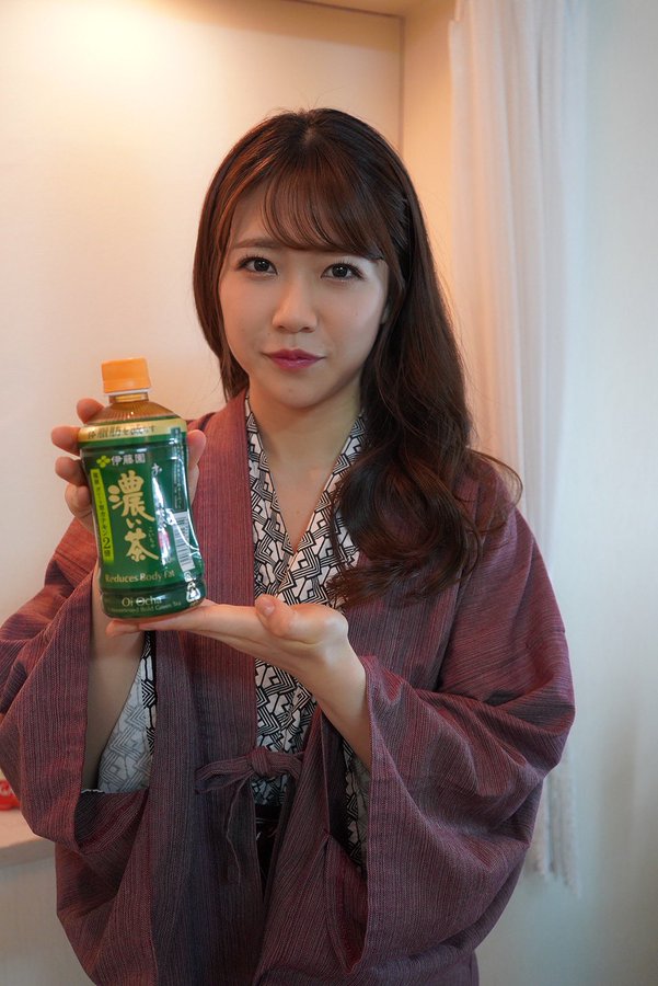 想找回戀愛的感覺！  G罩杯頂級美女妻子「一乃葵」被老公外遇憤而出道報復！