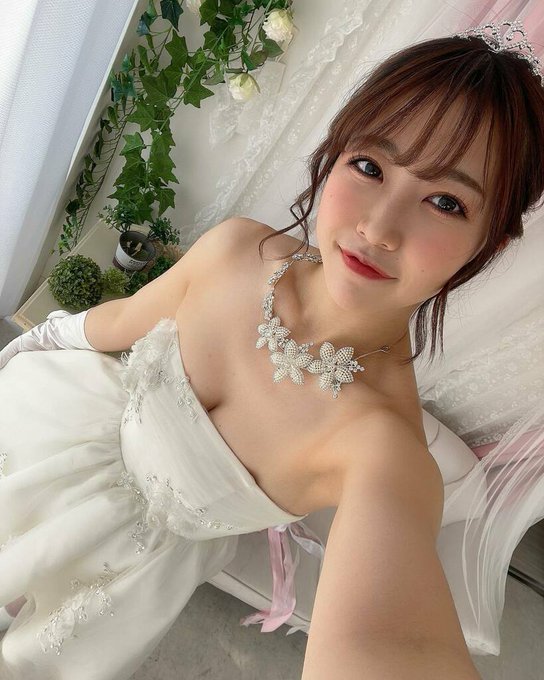 想找回戀愛的感覺！  G罩杯頂級美女妻子「一乃葵」被老公外遇憤而出道報復！