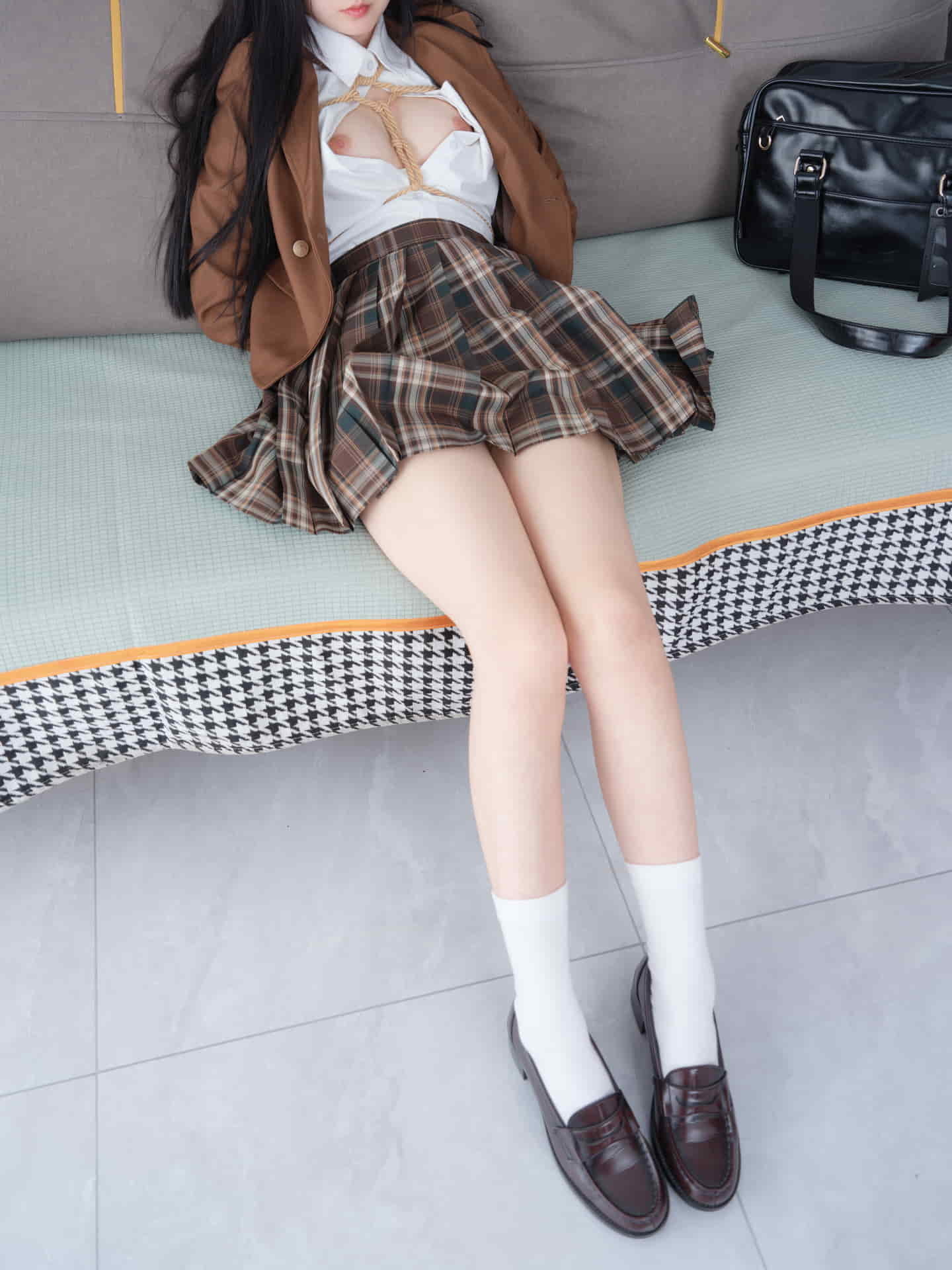 [紧急企划]小恩 - 捆-R18