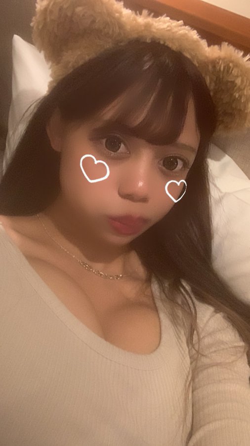 褐色小麥肌！  H罩杯黑肉巨乳妹「加藤蘿潔」出道！抖音擁破10萬粉絲！