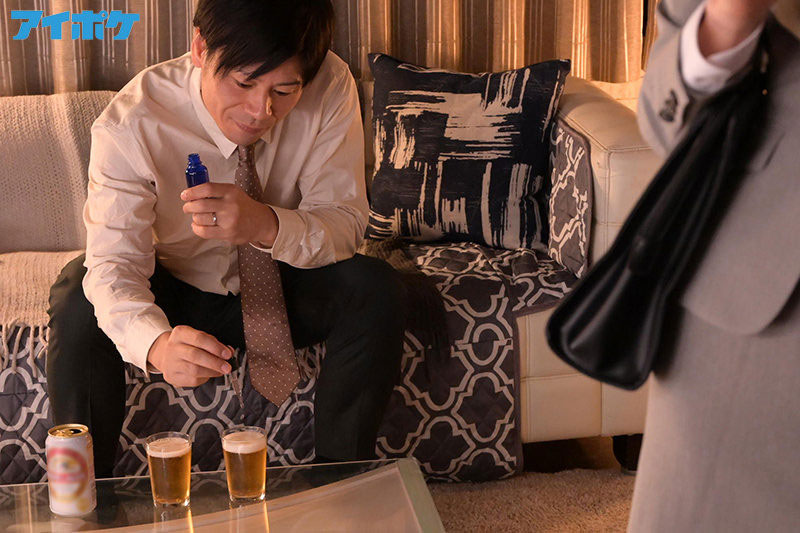 小田切ジュン你他媽雜碎！下藥讓楓カレン(楓花戀)變成只想交配的禽獸！  …