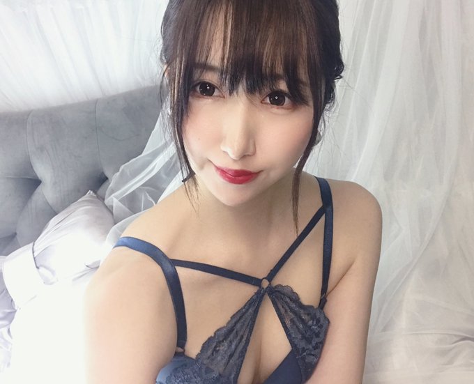 魅惑性感！  D罩杯偽人妻大姊姊「滝口裡奈」原來是十月出道的那位妻子！