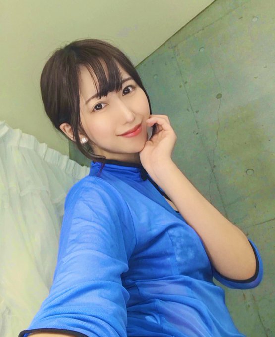 魅惑性感！  D罩杯偽人妻大姊姊「滝口裡奈」原來是十月出道的那位妻子！