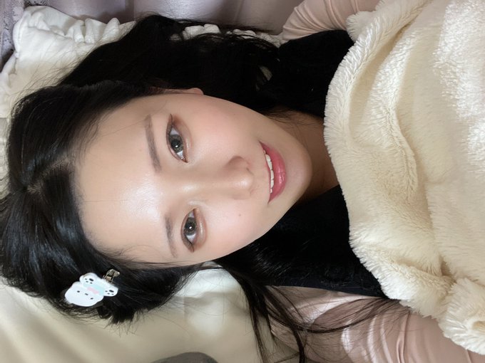 火辣與甜美的結合！  E罩杯補習班講師「宮西光」出道！