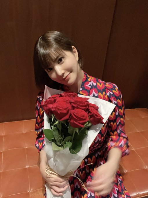 全力以赴！  J罩杯靈長類最強神乳「有棲花緋」發願將更認真投入拍攝&改名再出發！