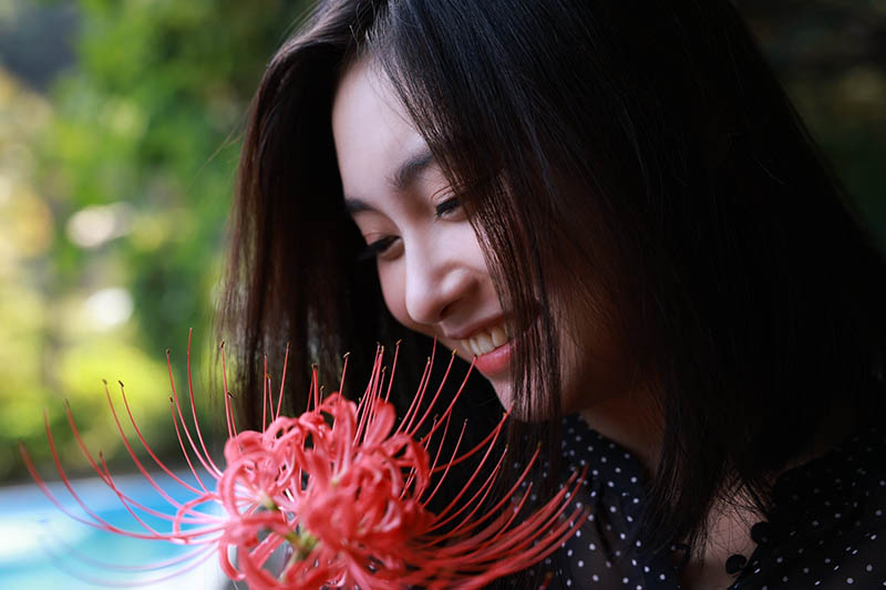 清秀透明！  E罩杯絕美現役寫真女星「五十嵐夏」出道！