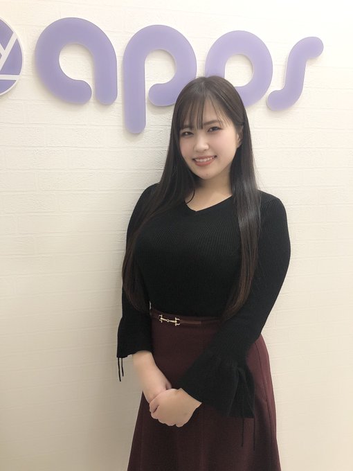 悶聲好色女！  J罩杯肉感美少女「岸和水」出道！