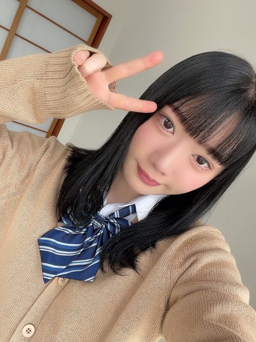 98公分！  D罩杯巨臀美少女「川原莉麻」出道！