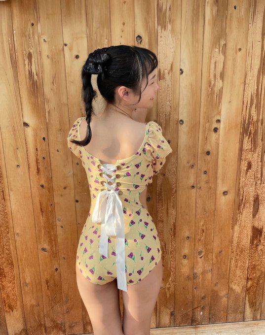 姐妹同時出道！  B罩杯美少女雙胞胎的妹妹「白石暖」！