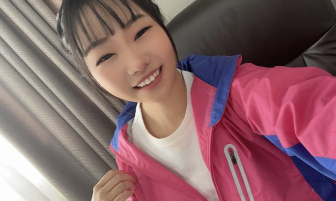 姐妹同時出道！  B罩杯美少女雙胞胎的妹妹「白石暖」！