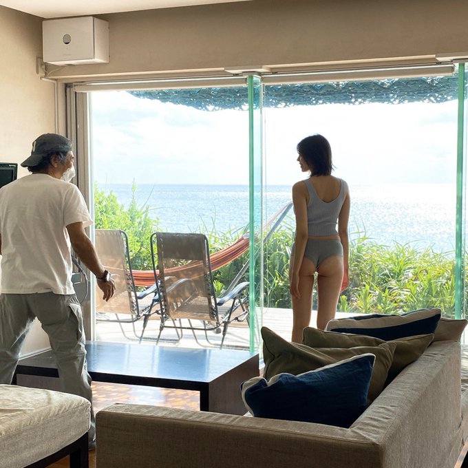 今年最後王牌Show hand! G罩杯寫真偶像「翼舞」頂尖片商S1正式出道!