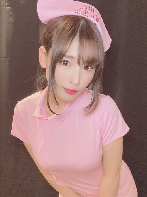 辣妹校正回歸！  E罩杯刺青美少女「葉月蕾菈」改名換造型狂吸上萬粉絲回流！