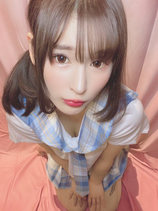 辣妹校正回歸！  E罩杯刺青美少女「葉月蕾菈」改名換造型狂吸上萬粉絲回流！