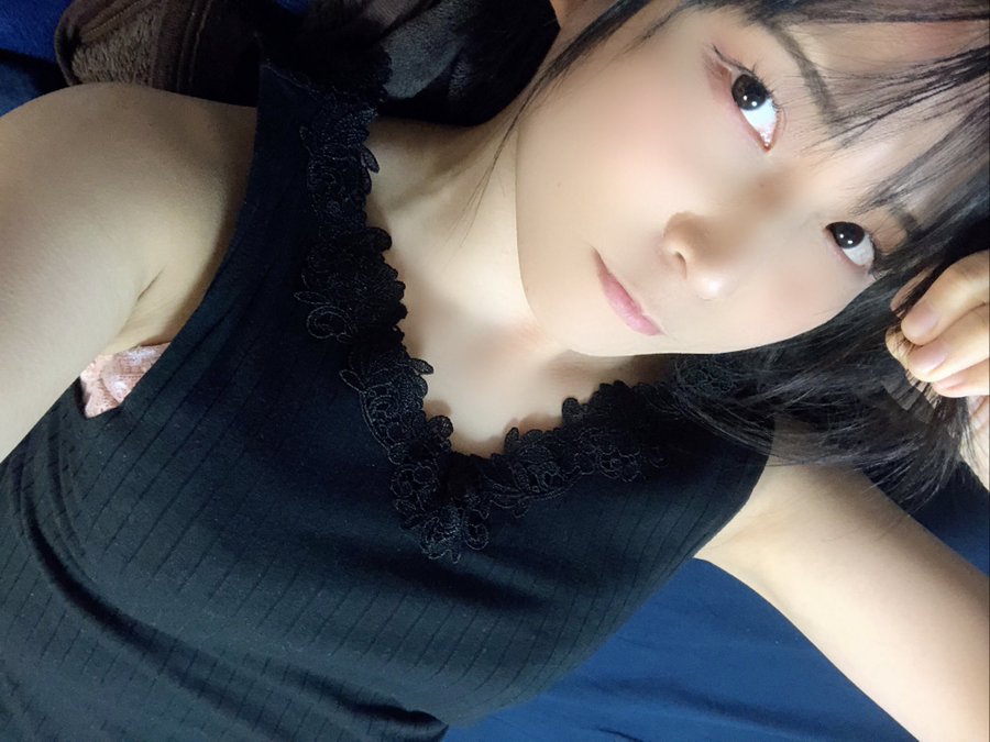 神秘新人！  F罩杯水蛇腰巨臀短髮美少女「羽月結菜」出道！其實是那位前寫真偶像？  ！