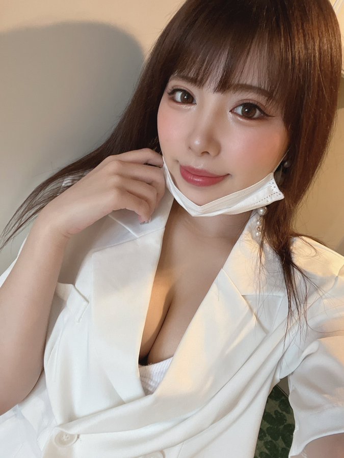 隱藏版！  G罩杯甜心美少女「七碧乃蒼」火辣推特福利滿載！