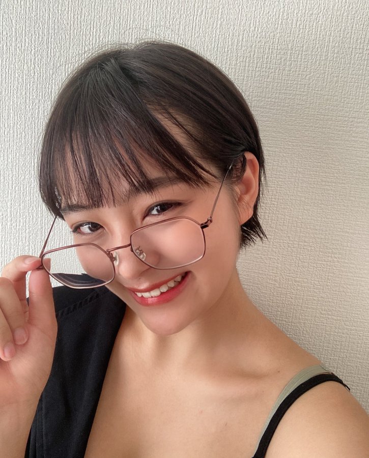 短髮魅力！  D罩杯21歲女大學生「初音晶」SOD專屬出道！