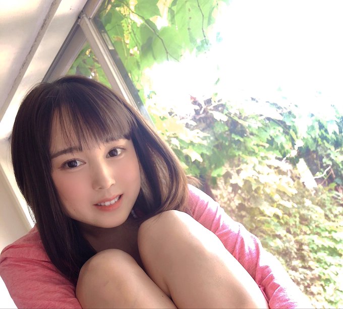 追蹤破萬就出道！  D罩杯美少女大尺度寫真偶像「花芽有棲」5天達標實現承諾出道！