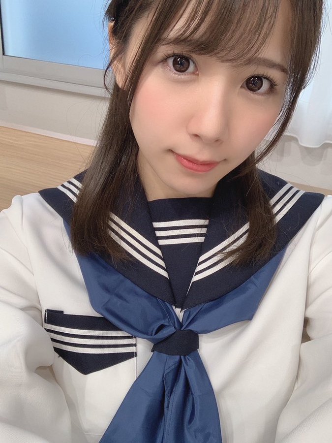 翹臀美乳！  D罩杯前學生會長「花崎心春」出道！坦言最愛大叔熟男魅力！