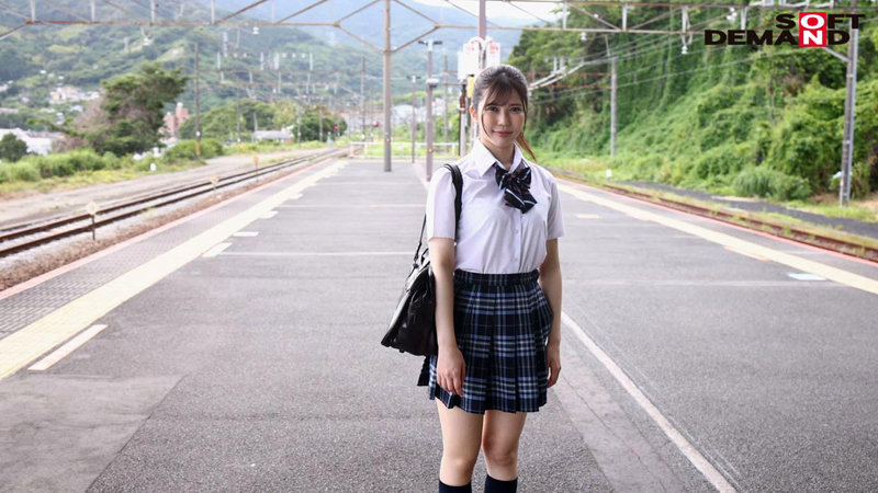 清純可愛！  20歲D罩杯白皙美少女「櫻蓮」SOD青春時代出道！