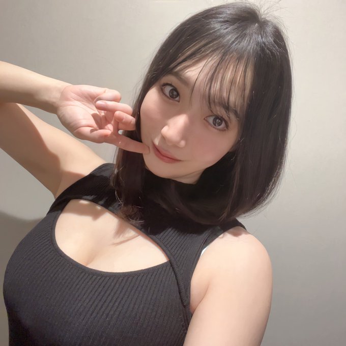 強勢回歸！  F罩杯白皙美女「黒川晴美」是2年前那位S1專屬神臀女優！