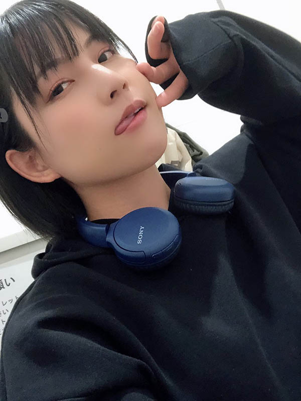 神秘新人！  F罩杯水蛇腰巨臀短髮美少女「羽月結菜」出道！其實是那位前寫真偶像？  ！