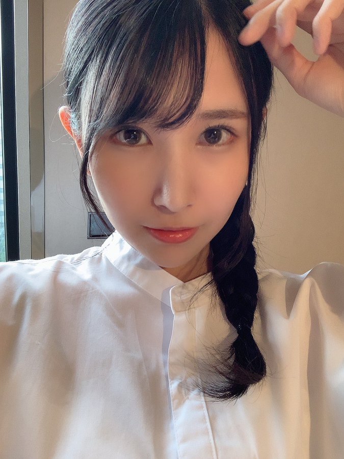 讓我在婚前爽完這輩子的一份吧！  E罩杯氣質美女「椿小春」出道全因未婚夫性冷感！