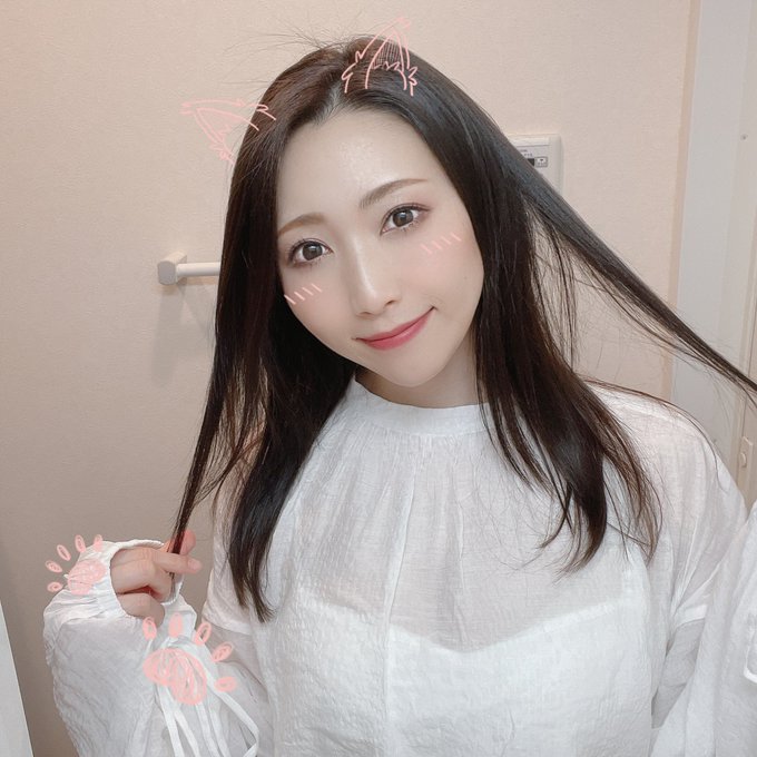 嫵媚氣質！  F罩杯巨乳大姊姊「妃光莉」推特上萬追蹤還有激辣福利照！