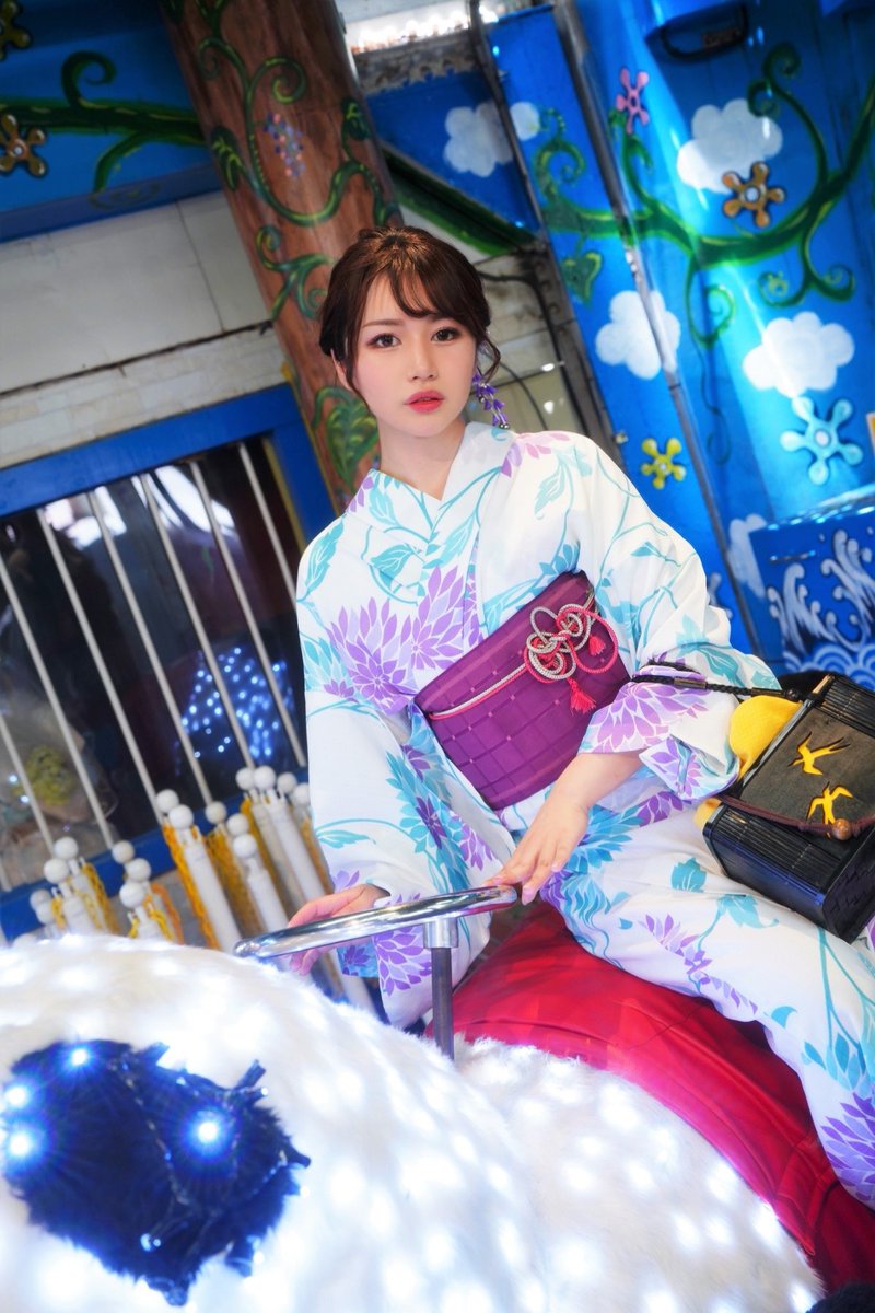 苦等兩年！  E罩杯巨乳甜姐兒「如月夏希」出道兩年終於登入推特大放福利！