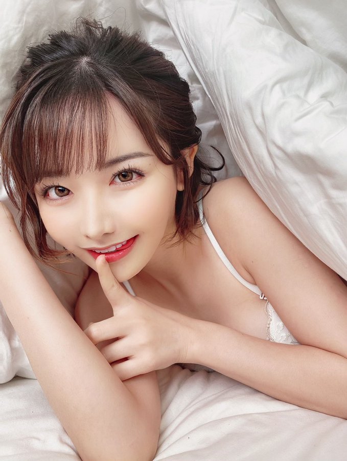 東窗事發！近200萬追蹤、YouTube66萬訂閱話題女王「深田詠美」自曝拍被父母抓包！