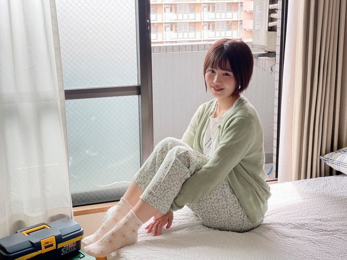 清純無瑕！貧乳小馬「幾田町」出道！平常竟在鐵工廠擔任女工！