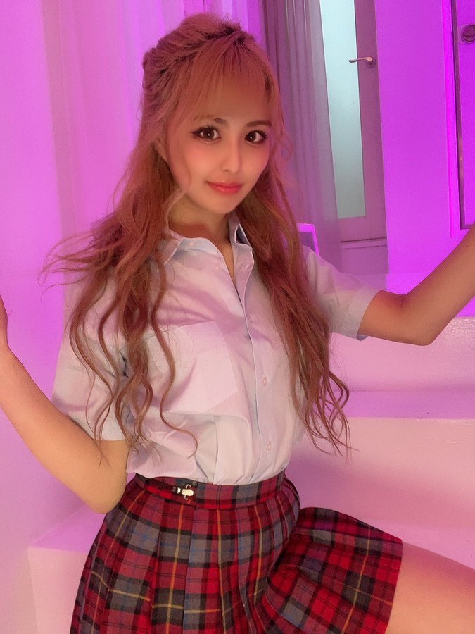 潑辣可愛！  D罩杯水蛇腰日系辣妹「櫻華美優」火辣出道！