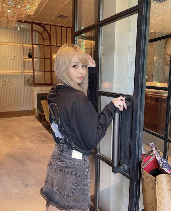 潑辣可愛！  D罩杯水蛇腰日系辣妹「櫻華美優」火辣出道！