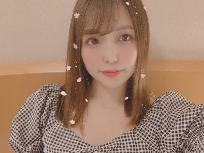 SOD女子社員報到！  B罩杯甜美OL「佐佐木夏菜」出道！