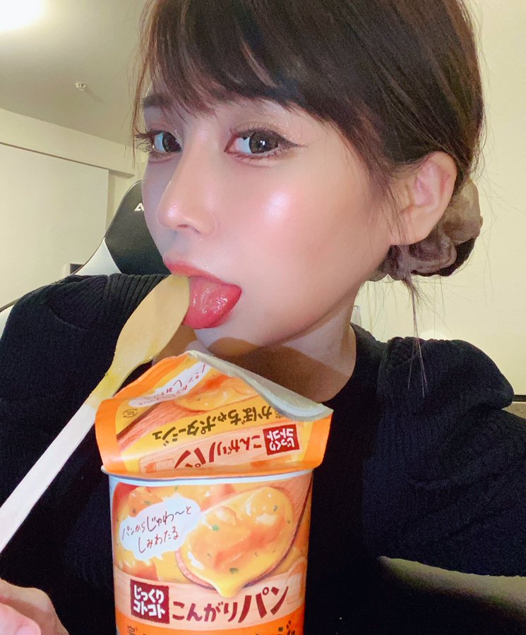 超絕美型！  A罩杯雜誌模特兒「星谷瞳」出道！